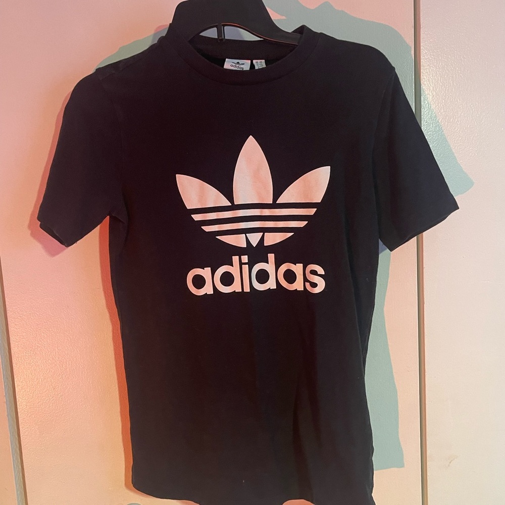 black adidas top